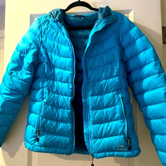 L.L BEAN ULTRALIGHT 850 DOWN JACKET AQUA BLUE DOWNTEK PACKABLE WOMENS SIZE XS - Picture 1 of 6